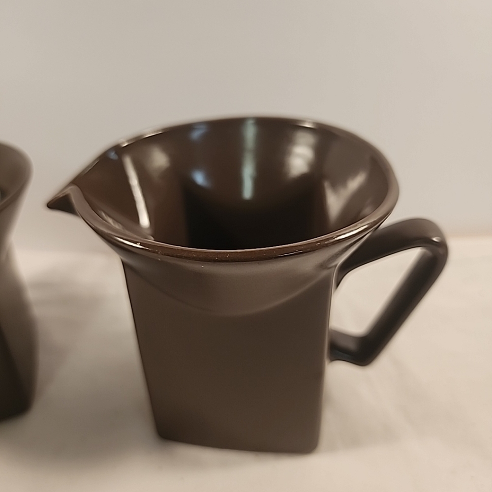 Vtg JOHNSON BROS TROPEZ Cream & Sugar Lid Set MCM Square Shape Brown Cream RARE - Picture 3 of 16